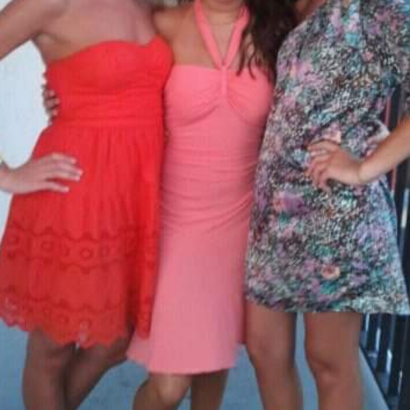 Coral pink dress - Picture 2 of 6